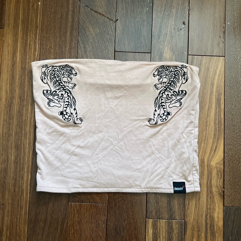 Omighty! Crop top.